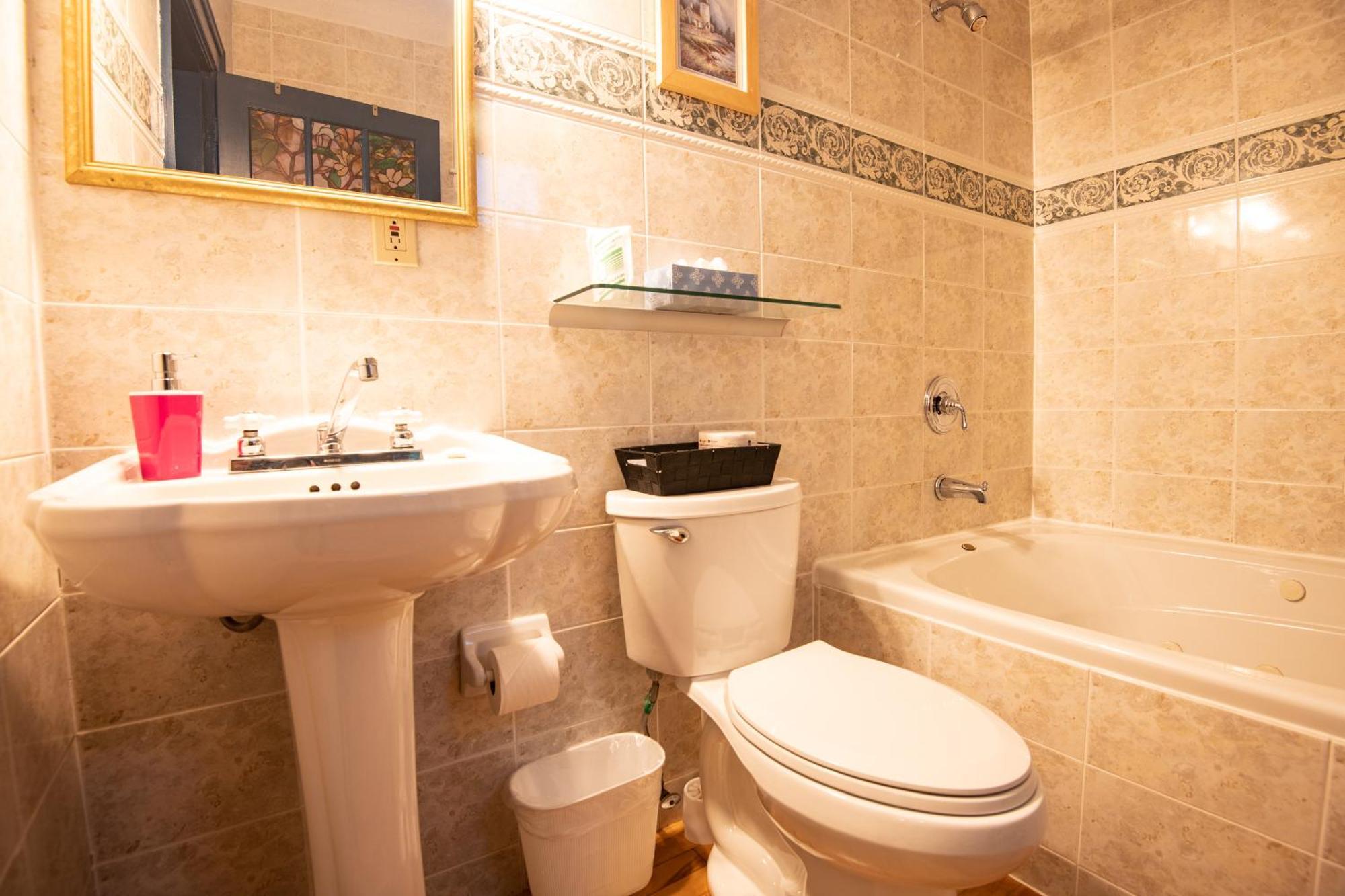Prince Street Suites تشارلوت تاون المظهر الخارجي الصورة